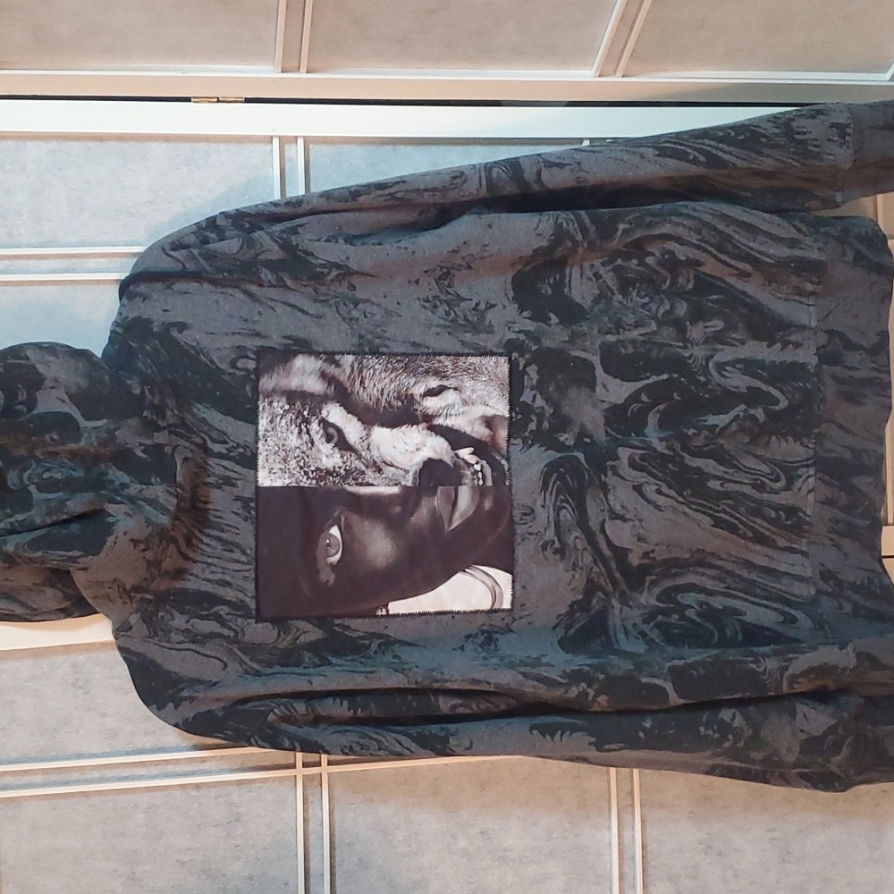 Akoo Graphic Hoodie